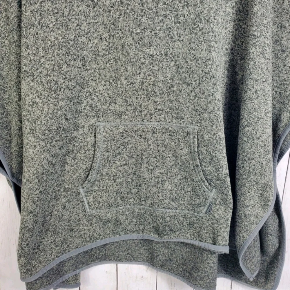 EDDIE BAUER WOMEN'S RADIATOR FLEECE PONCHO M/L